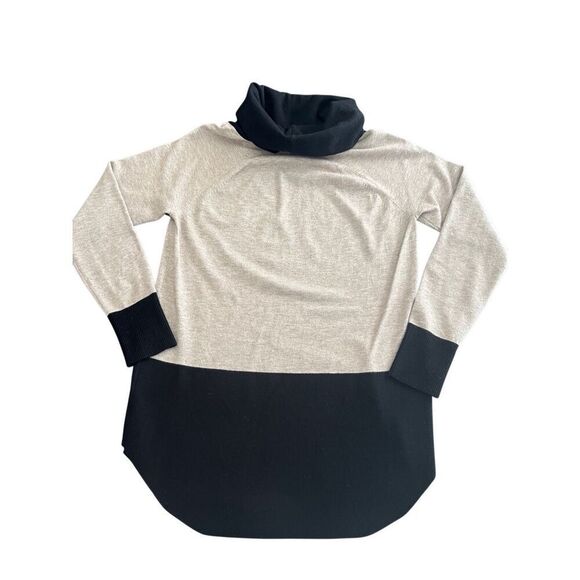 Cyrus Cowl Neck Beige Knit Long Sleeve Soft Sweater size S - Picture 2 of 5